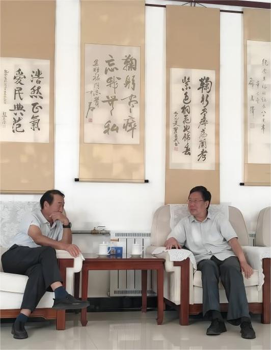 jxf吉祥网手机在线赴焦裕禄纪念馆（故居）协商签署大学生社会实践基地协议等相关事宜